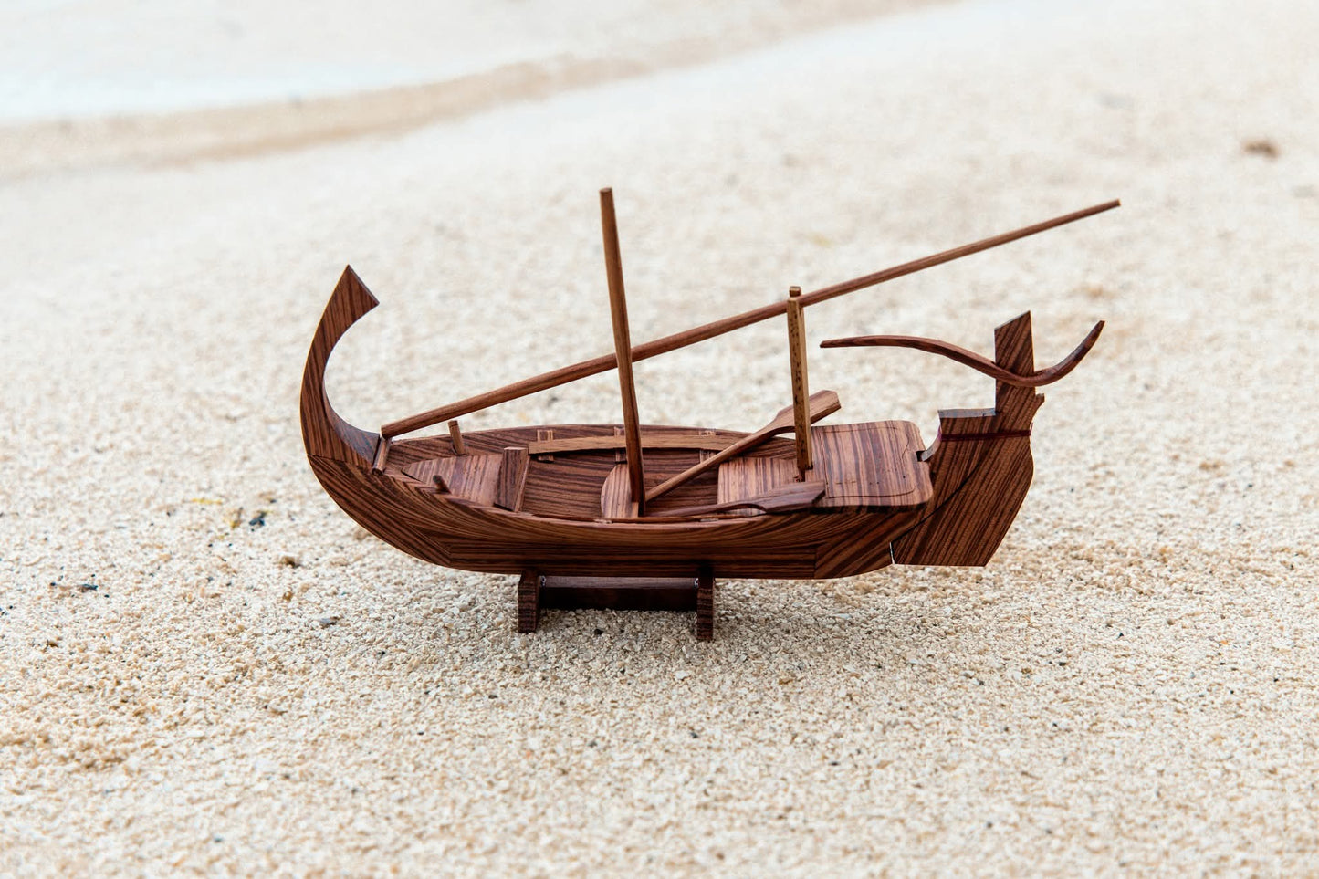 Ocean Legacy Dhoni Sculpture – Handcrafted Wooden Boat Model